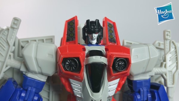 Power Of The Prime Starscream Voyager In Hand Look With Video And Screencaps 36 (36 of 50)